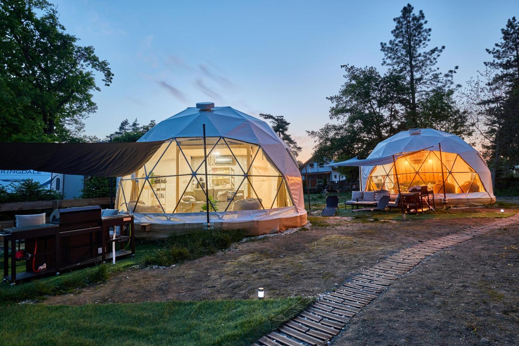 Glamping Slapy Hotel Exterior photo